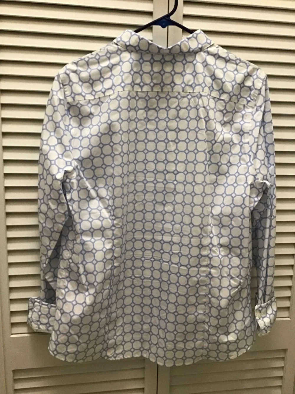 Lands' End Women's White Button-Down Shirt with Light Blue Geometric Pattern - Picture 3 of 5